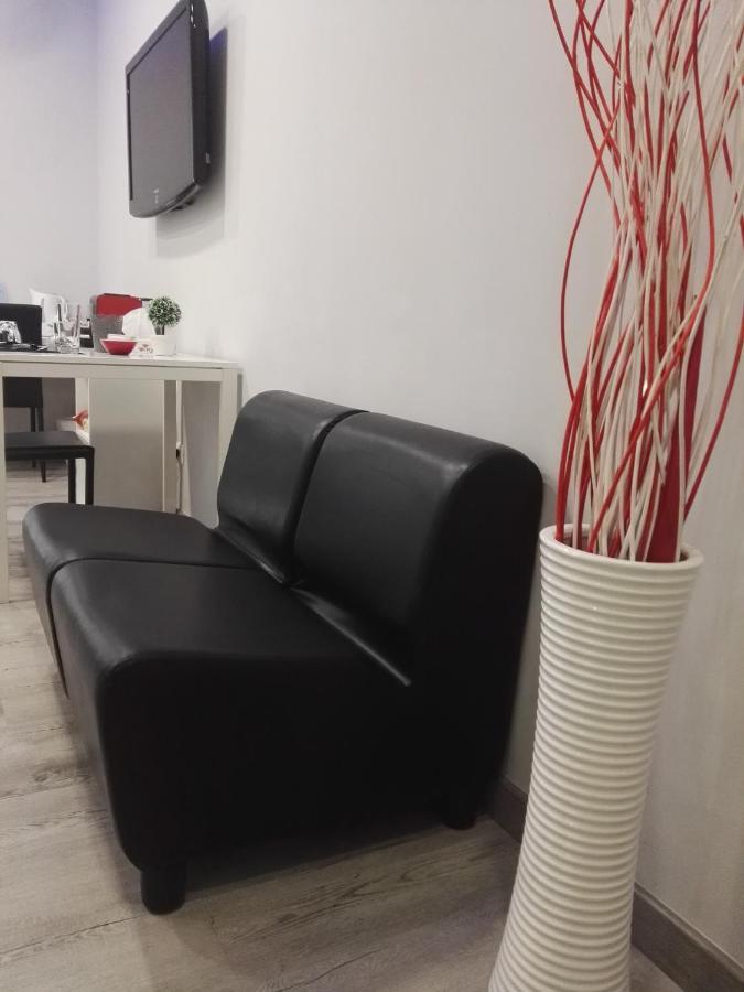 B&B Da Lillo Frosinone Bagian luar foto