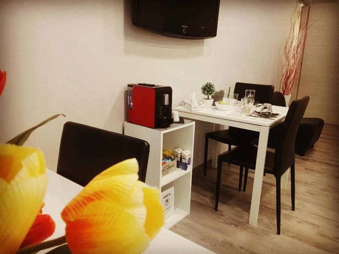 B&B Da Lillo Frosinone Bagian luar foto