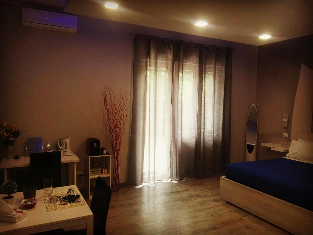 B&B Da Lillo Frosinone Bagian luar foto